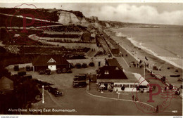 RPPC   ALUM CHINE LOOKING EAST BOURNEMOUTH - Bournemouth (tot 1972)