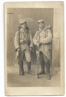Carte Photo - Soldat En Tenue Compléte -- Sur Les Cols 333 -- WW1 - SOLDAT - GUERRE 1914 6 1918 - Uniformen