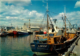 Lorient * Vue Sur Le Port De Pêche * Bateaux - Lorient