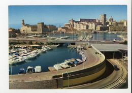 CPM: 13 - MARSEILLE -  LE VIEUX PORT ET LE TUNNEL - - Vieux Port, Saint Victor, Le Panier