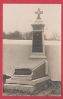 Enghien ???- Monument Funéraire Au Cimetière ... à Situer /  Carte Photo ( Voir Verso ) - Edingen