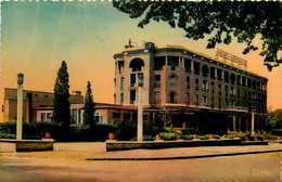 Aix En Provence * Vue Sur L'hôtel Du Roy René - Aix En Provence