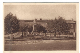 88   Chatenois  -   La Place Et Le Monument Aux Morts - Chatenois