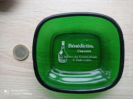 Cendrier Publicitaire BENEDICTINE - Ashtrays