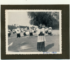 AMBOISE, 37 - Photo Contrecollée Sur Carton - Procession Religieuse, 1941 - Lieux