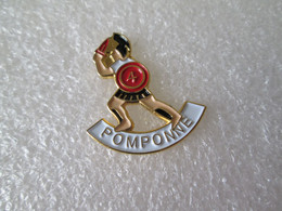 PIN'S     POMPONNE - Other