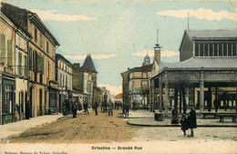 Grisolles * La Grande Rue Du Village * Halles * Coiffeur - Grisolles