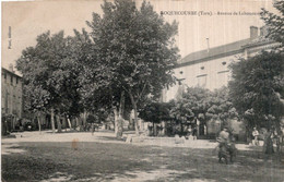 CPA   81   ROQUECOURBE---AVENUE DE LABESSONNIE---1906 - Roquecourbe