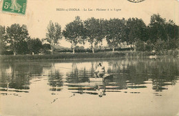 VAR  BESSE SUR ISSOLE  Le Lac Pecheur A La Ligne - Besse-sur-Issole