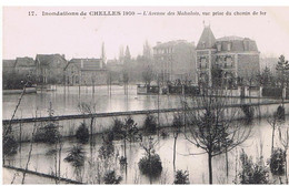 77 - CHELLES : N° 17- Inondations 1910 - Avenue Des Mahulots Prise Du Chemin De Fer - CPA Bon état - Chelles
