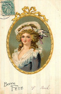 Silk * CPA Fantaisie Ancienne Brodée En Soie !!! * Bonne Fête * Femme Dans Un Médaillon Doré Mode Chapeau - Ricamate