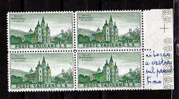 1957 Vaticano Vatican MARIAZELL Quartina 5 Lire MNH** Valore In Basso A Sin. Con Varietà Ritocco (sfumatura Su Albero ) - Abarten