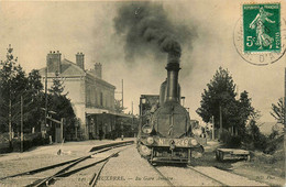 Auxerre * La Gare Amatre * Arrivée Du Train * Locomotive N° 2249 * Ligne Chemin De Fer - Auxerre