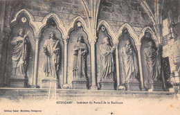 Delcampe - GUINGAMP      SCULTURE  ART RELIGIEUX - Guingamp