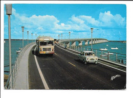 Delcampe - Bus - Autobus. Rival. Viaduc D'Oléron. - Busse & Reisebusse