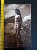 #24  Bikini Woman Girl Femme Fille On Beach Large Old Photo - Personas Anónimos