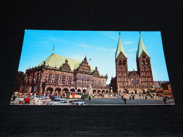 40992-                            BREMEN, RATHAUS UND DOM / AUTO - Bremen