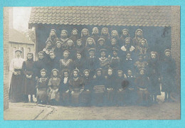 * Bassevelde (Assenede - Oost Vlaanderen) * (Carte Photo - Fotokaart) School, école, Enfants, Classe, Filles 1908, TOP - Assenede