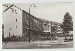 Postcard-ansichtkaart: St. Lambertus Ziekenhuis Verpleeggebouw Helmond (NL) 1973 - Helmond