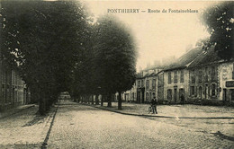 Ponthierry * La Route De Fontainebleau * Quincaillerie - Saint Fargeau Ponthierry