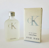 Miniatures De Parfum  CK ONE   EDT De  CALVIN KLEIN    15  Ml  + Boite - Miniaturen Flesjes Heer (met Doos)