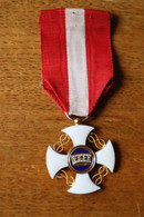 Médaille ITALIE Ordre De La Couronne Or  Superbe - Italy