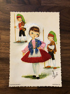 CPA Ancienne Fantaisie Brodée * Portugal , Ribatejo Infantil * Femme Coiffe Costume * Illustrateur Eloi - Ricamate