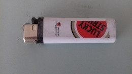 BRIQUET LUCKY STRIKE - Autres & Non Classés