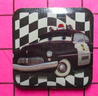 SPEDIS Pin's Pins / Beau Et Rare / THEME : DISNEY / PERSONNAGE DU DESSIN ANIME PIXAR "CARS" - Disney