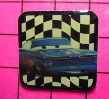 SPEDIS Pin's Pins / Beau Et Rare / THEME : DISNEY / PERSONNAGE DU DESSIN ANIME PIXAR "CARS" - Disney