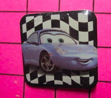 SPEDIS Pin's Pins / Beau Et Rare / THEME : DISNEY / PERSONNAGE DU DESSIN ANIME PIXAR "CARS" - Disney