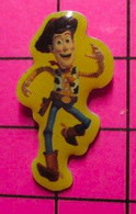 SPEDIS Pin's Pins / Beau Et Rare / THEME : DISNEY / PERSONNAGE DU DESSIN ANIME PIXAR "TOY STORY" - Disney