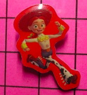 SPEDIS Pin's Pins / Beau Et Rare / THEME : DISNEY / PERSONNAGE DU DESSIN ANIME PIXAR "TOY STORY" - Disney