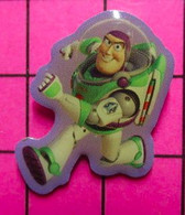 SPEDIS Pin's Pins / Beau Et Rare / THEME : DISNEY / PERSONNAGE DU DESSIN ANIME PIXAR "TOY STORY" - Disney