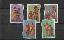 LUXEMBOURG  N° 786/790   **    NEUFS SANS CHARNIERE - Nuevos