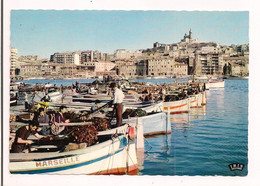 Marseille: Le Vieux Port, Ses Barques De Pêche - Au Fond N.D De La Garde - Carte Neuve - - Vieux Port, Saint Victor, Le Panier