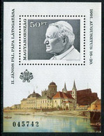 HUNGARY 1991 Papal Visit Block MNH / **.  Michel Block 215 - Neufs