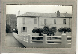 CPA - (65) CASTELNAU-RIVIERE-BASSE - Carte-Photo Souple - Aspect De La Gendarmerie Nationale Dans Les Années 50 / 60 - Castelnau Riviere Basse