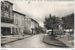 BESSAN ..--  Place De La Fontaine . - Beziers