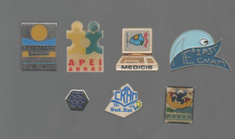 PINS PIN'S CPAM 1399 CNAM APEI ARRAS RETRAITE CNAV IPST MEDICIS CAF 13 LOT 7 PINS - Administrations