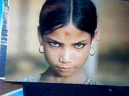 NEPAL GIRL RAGAZZA SGUARDO  GLANCE   N1990 IN5127 - Népal