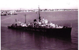 Photo Bateau " Mermoz " Frégate Météo Gérée Par Delmas Us Navy 1943 Butler Wisconsin Marine Nationale - Barcos