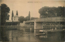 Bougival * Vue Sur Le Pont * Passerelle * Péniche Batellerie - Bougival