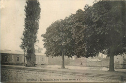 Bougival * La Machine De Marly Et L'arbre De 1793 - Bougival