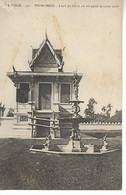 Cambodge PNOM PENH Local Du Palais Où Est Gardé Le Sabre Sacré - Cambodia