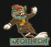 73376-Pin's -Decathlon.Surf. - Waterski