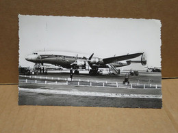 LE BOURGET (93) Grandes Lignes Air France Avion Super Constellation Gros Plan - Le Bourget