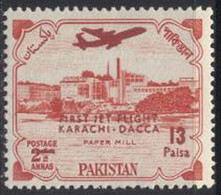 PAKISTAN - FIRST JETFLIGHT / KARACHI-DACCA - ** MNH - 1962 - Pakistan