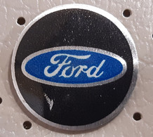 FORD Car Logo Vintage Pin - Ford