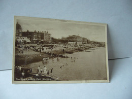 THE BEACH LOOKING EAST WORTHING  ROYAUME UNI ANGLETERRE SUSSEX CPA - Worthing